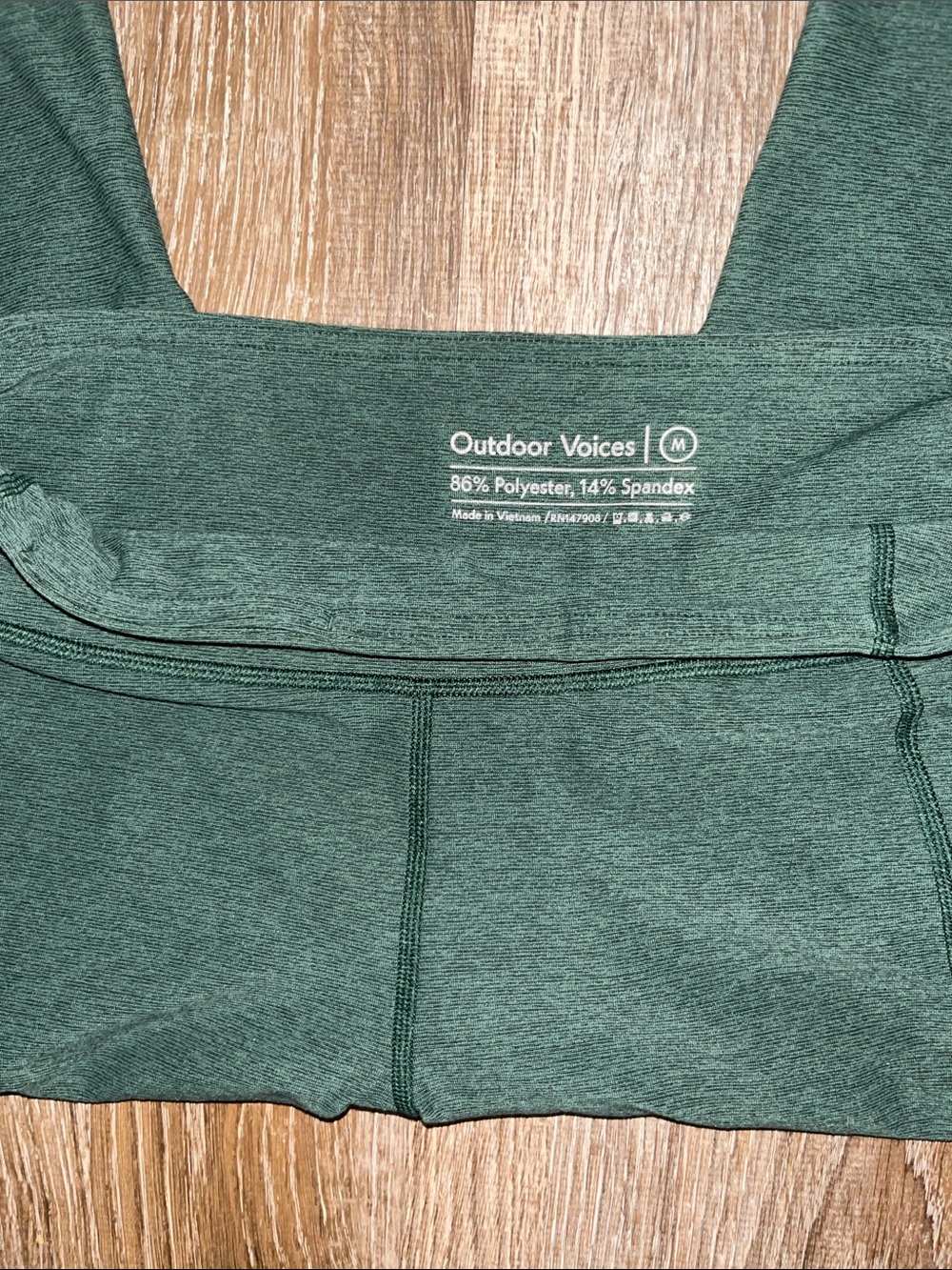 Outdoor Voices Heathered Forest Green mid rise compression leggings